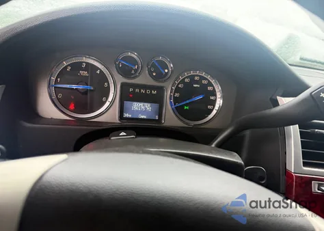 2011 Cadillac Escalade Premium z USA, uszkodzony, nr VIN 1GYS4CEF5BR277862